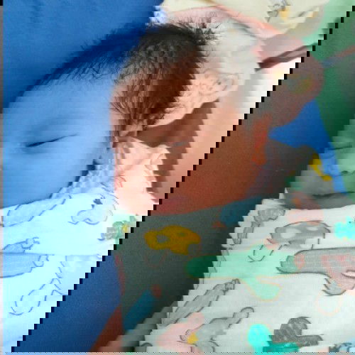 คลอดแล้วจ้า 38 Week 6 Day 27/01/2565
น้ำหนัก 3,200กรัมจ้า