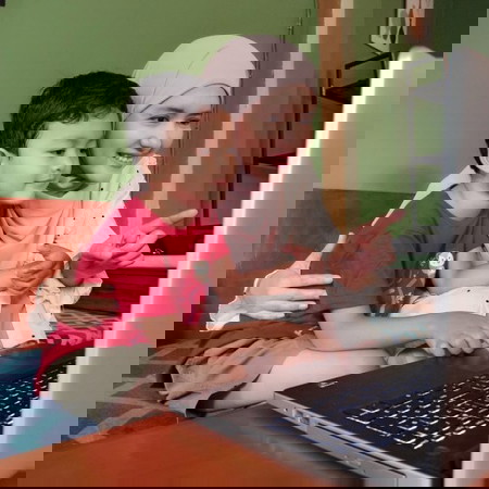 Bagaimana Cara Liburan yang Asyik dan Seru Walaupun di Rumah Aja?