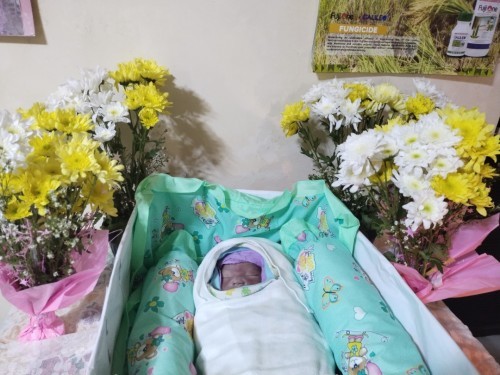 Im expecting a healthy baby boy. But I lost him bcoz of the midwife 🙏😭.