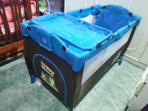 Preloved crib
