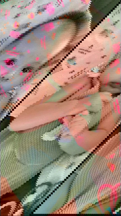 น้อง4เดือน23วันกับน้ำหนัก5.4kg มีนมผงสูตรเพิ่มน้ำหนักน้องมั้ยคะ