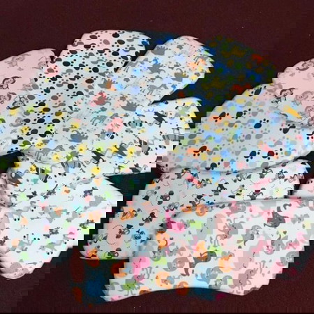 Có nên cho trẻ sơ sinh nằm gối không cm ơi?