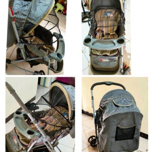 Mom silahkan di order... stoller pliko preeloved .. 300 k..wa 085782823762..blm ongkir