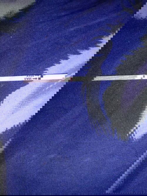 เพิ่งแท้งมา 4-5 เดือนแล้วเมนส์ไม่มา 1 อาทิตย์ตรวจขึ้น 2 ขีดจางมากพี่ๆช่วยดูใกล้ๆหน่อยนะคะ