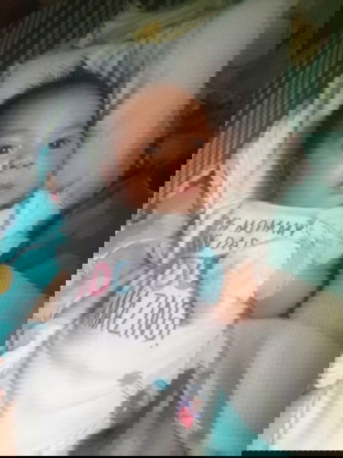 Tanung ko lagi kasi naiyak c baby pg after n dede niya pinapdghay ko nmn cya pero nagsusuka pa din