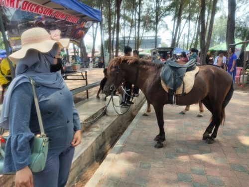 Perut macam besar, test pregnant negatif