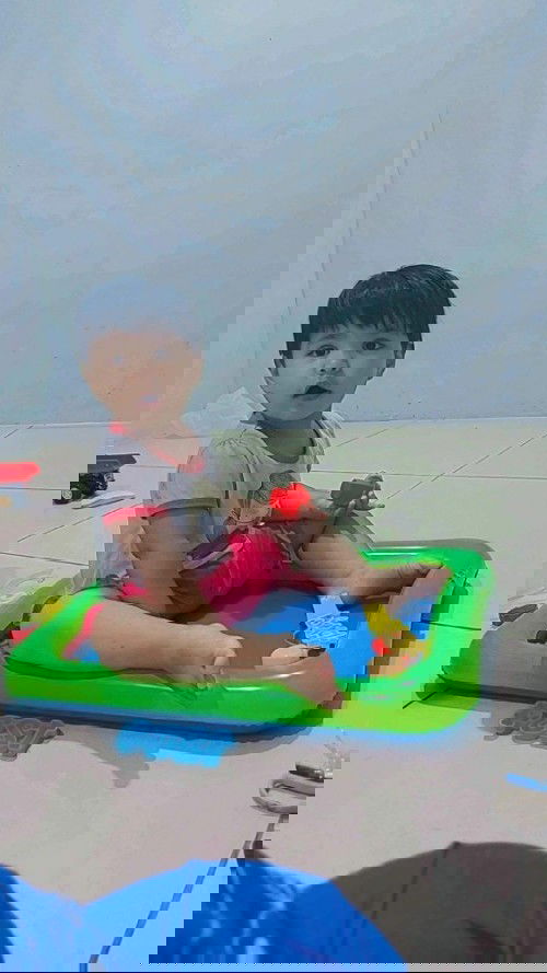 Anak 1 tahun 9 bulan belum pandai sebut. Perkataan dengan betul