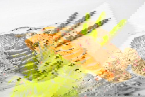 Top những thức ăn cho mẹ sau sinh cực kỳ giàu dinh dưỡng