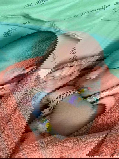 แตกแล้วจ้าา น้องผู้ชาย👶🏻👶🏻