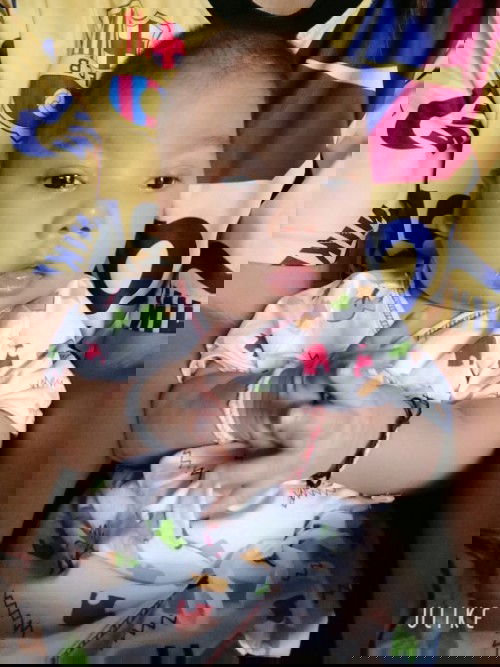 แม่บ้านอื่นให้ลูกกินนมผงยี่ห้อไหนบ้างเอ่ย บ้านนี้น้องได้5เดือนกินS26 สูตร1 ถ้าน้อง6เดือนจะกินสูตร2คะ