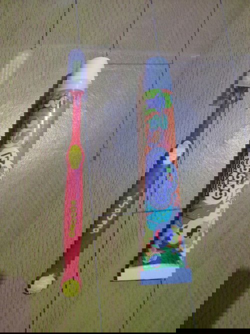 Sikat gigi anak 1 tahun