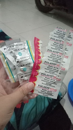 VITAMIN YANG MEMILIKI KANDUNGAN SAMA DENGAN DOSIS YANG BERBEDA