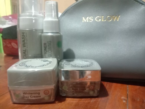 Skincare MS GLOW