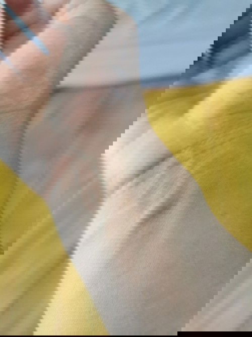 เจ็บข้อมือ ช่วงกลางคืน