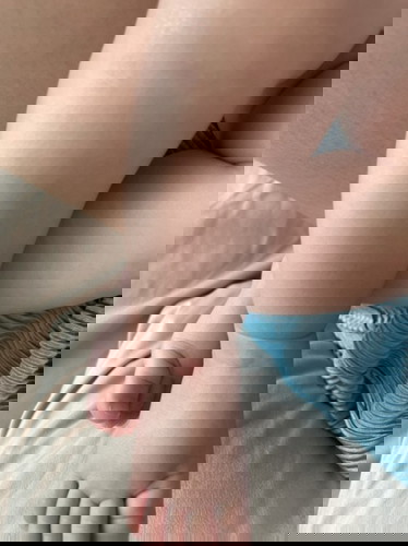 ลูกมีตุ่มขึ้นที่ขา