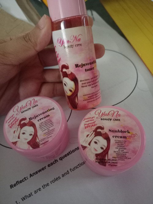 YHUNA BEAUTY CARE