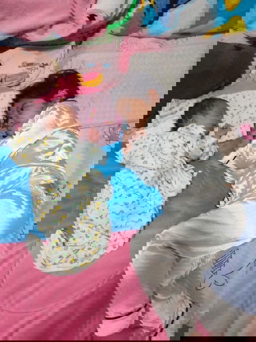 คลอดลูกได้เดือนกว่าเล่นน้ำตกได้ไหมค่ะ