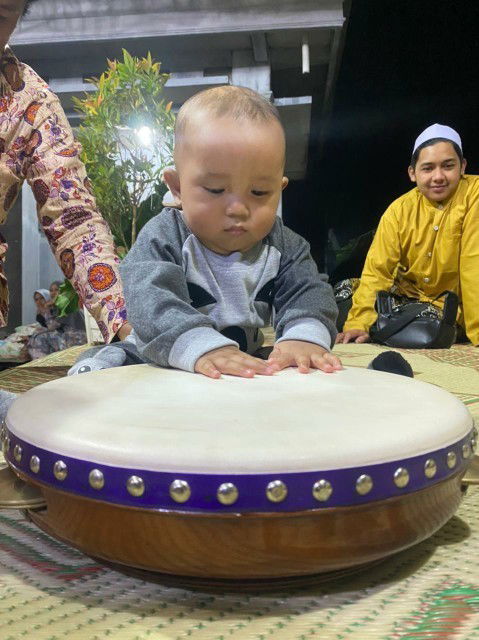 9bln Belum bisa duduk Mandiri