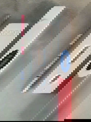 ใครเคยมีประสบการณ์ตั้งครรภ์แล้วเลือดออกเหมือนประจำเดือนมาแล้วน้องยังอยู่กับเรามั๊ยคะ