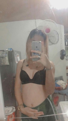 Pregnant mom