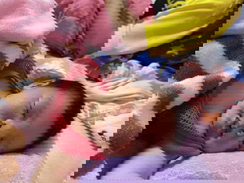 หน้าขึ้นเม็ดผื่น คล้ายสิว