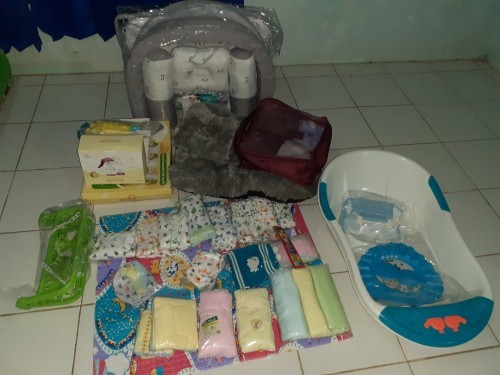 Perlengkapan lahiran