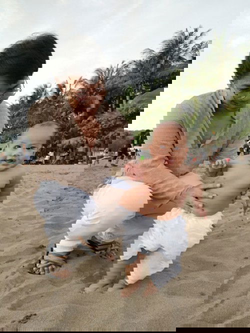 Anong month niyo unang dinala si baby niyo sa beach? 🏊