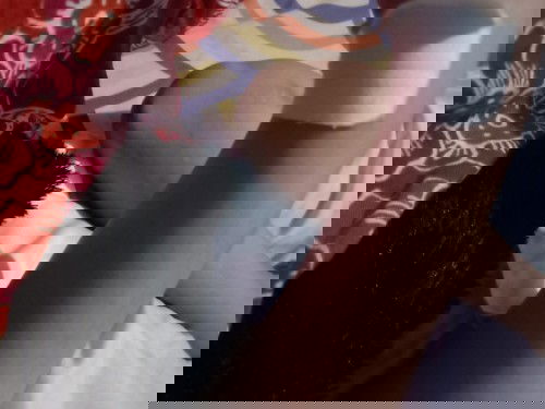 Nyeuri pada lutut dan pergelangana tangan