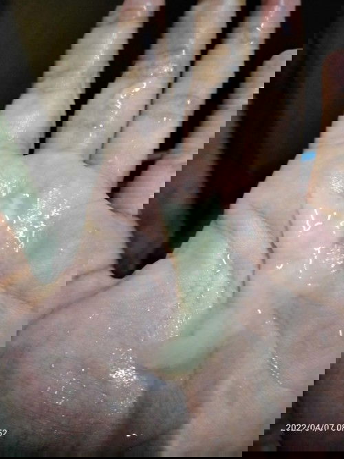 Lendir kuning seperti telur