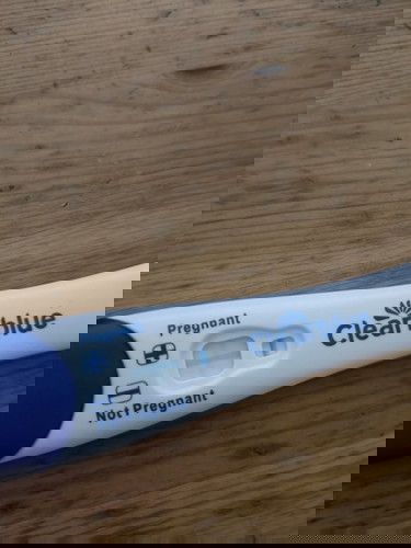 9DPO slight pink tinge