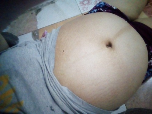 Tanong lang po im 33weeks po today natural lang poba na sumasakit ung pempem ko parang maga ??