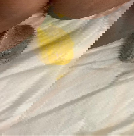 Poop Bayi Keras atau Lembut