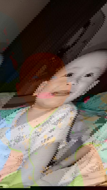 Udh bisa duduk nih🖤