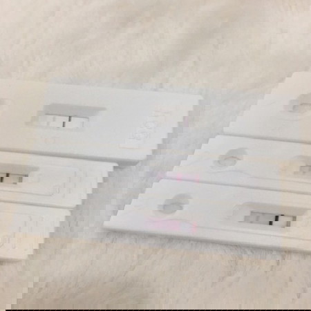 Positive PT. After 9 days, spotting? Am I pregnant?