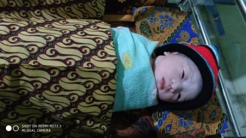 Alhamdulillah HPL 26 April lahir 17 April🤲❤️