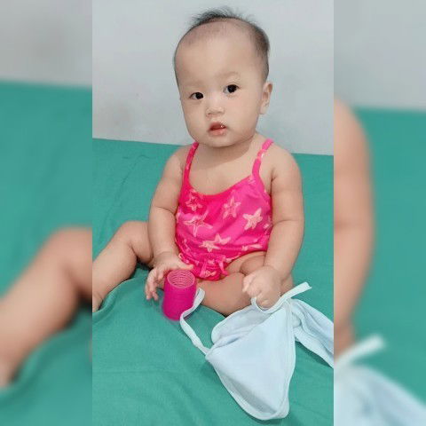 Mau 10bulan belum merangkak