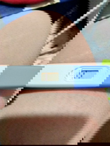 ตรวจครรภ์เจอสองขีดจาง รบกวนแม่ๆที่มีประสบการณ์เข้ามาตอบหน่อยนะคะ