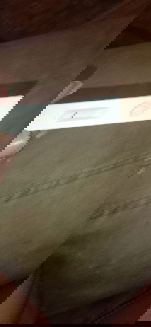 Nag pt 2lines kso Ang isang shadow lng Po positive Po b yn