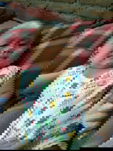 Siang bunda ,,sharing dong gimana ya mengatasi bayi sembelit bayi saya 5m8d
Makasih