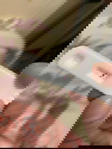 Hello po, pcos po ako pero nagpositive po pt ko. Wala pa po ba nakikita sa ultrasound kapag 4weeks and 5 days?