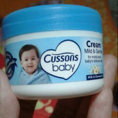 Kulit bayi apakah perlu cream?