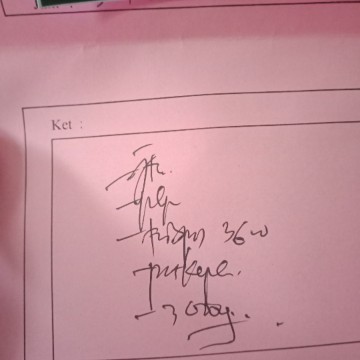 Bunda mau tnyk nih ini kn USG ke dua saya cuman saya kurang paham sama tulisan Dokter
Bntu jwb ybun