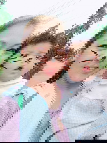 ลูก ชอบดูดนิ้วมือ แก้อย่างไรดีคะ คุณแม่ๆๆ