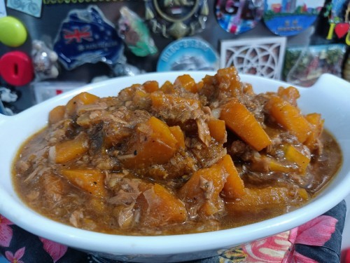 Oystered Kalabasa with Tuna (in can)