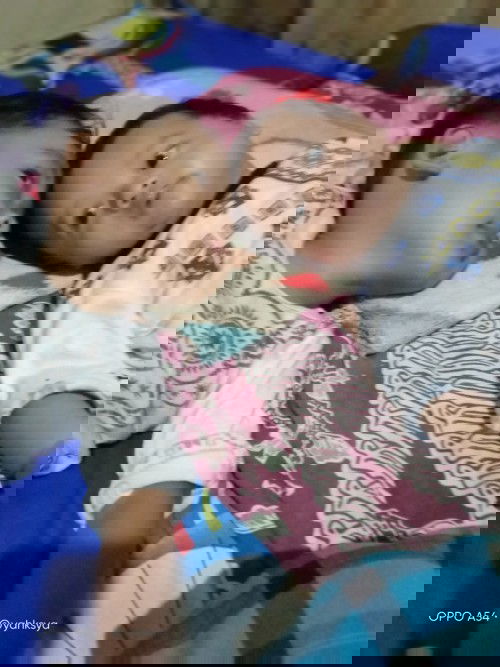 Selisih 2 tahun kakak nakalin adek