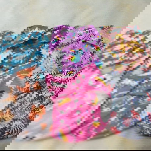 Anyone who wants to buy my cloth diaper (never been use )(reason : to much cloth diaper for my baby)