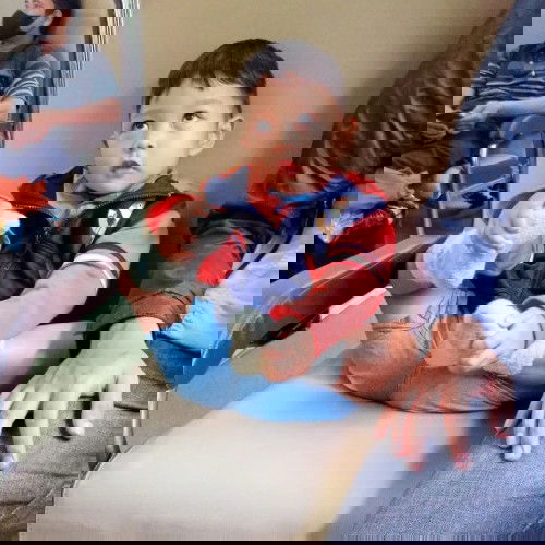 Perjalanan karir menyanyi si telinga sensitif