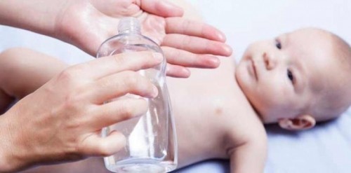 Amankah Minyak Kayu Putih Untuk Bayi?