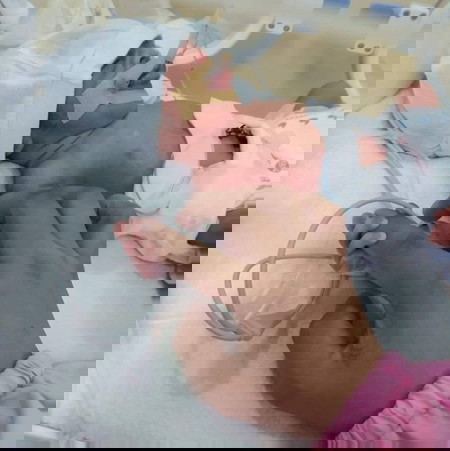 32 weeker strong premature baby