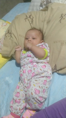 Momsh pwde Poba padedein ulit c baby sakin kahit 4days nasyang Hindi dumidede sakin?? 2months baby